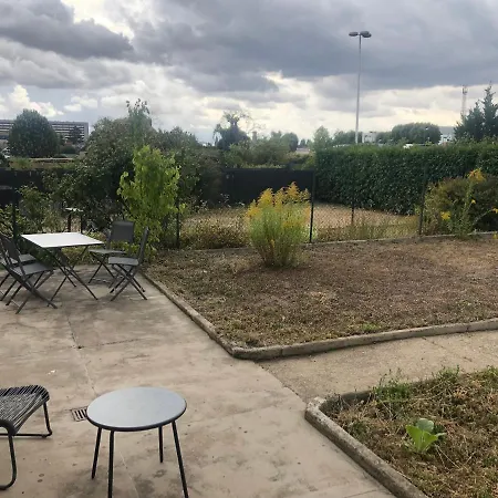 Chill And Sun, 2 Calme Avec Terrasse Et Parking *