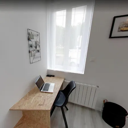 Chill And Sun, 2 Calme Avec Terrasse Et Parking Lägenhet *