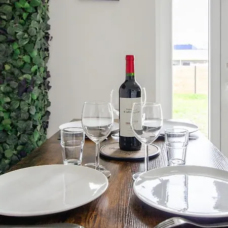 Chill And Sun, 2 Calme Avec Terrasse Et Parking