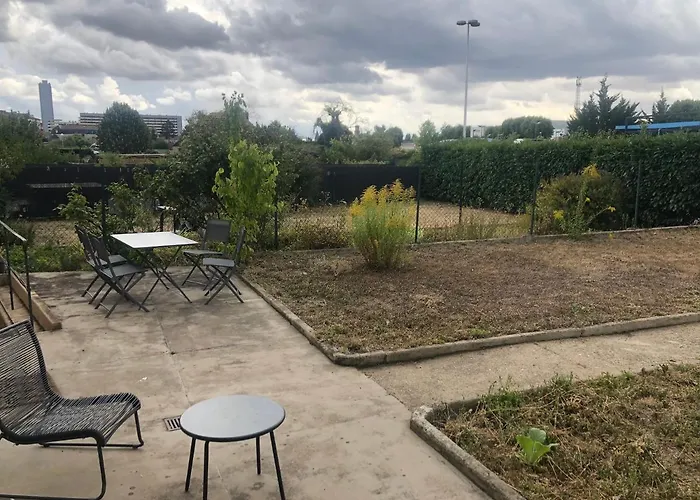 Chill And Sun, 2 Calme Avec Terrasse Et Parking *