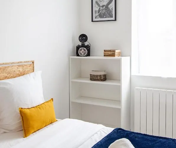 Apartament Chill And Sun, 2 Calme Avec Terrasse Et Parking Metz