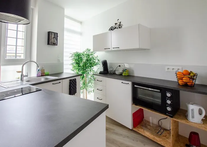 Chill And Sun, 2 Calme Avec Terrasse Et Parking *