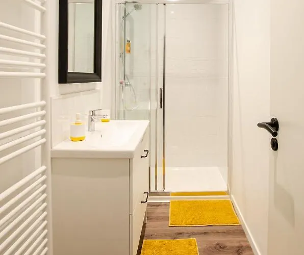 Chill And Sun, 2 Calme Avec Terrasse Et Parking *